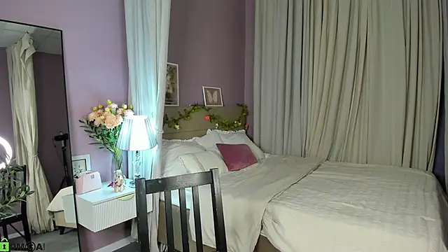 Dearly Emily online show from 05.20.26