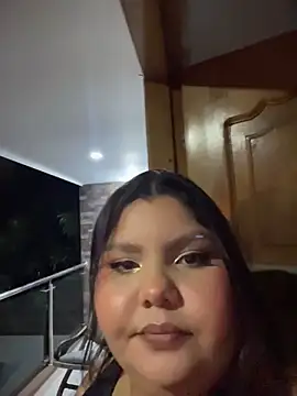  Shara Handal  online show from 05.17.26