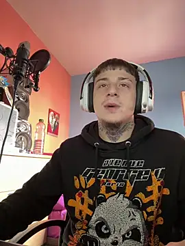 Snapshot of Nenejoven16- chatting on 11.06.25 Nenejoven16- online show from 11.06.25