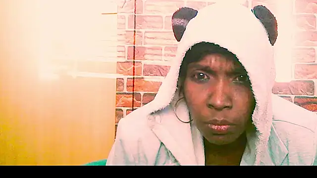 Snapshot of Fuckable_Nasty_MILF chatting on 07.03.26 Fuckable Nasty MILF online show from 07.03.26