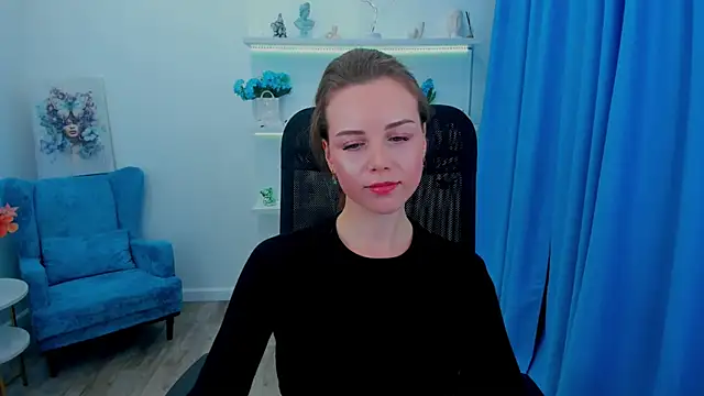 MileyWings online show from 11.17.25