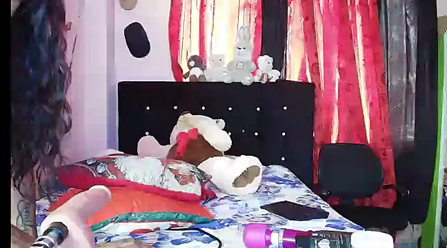 Hotnia69 online show from 12.06.24