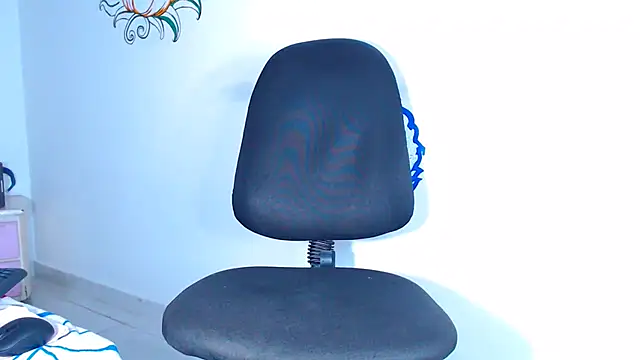 Snapshot of Megaanfox chatting on 03.07.25 Megaanfox online show from 03.07.25