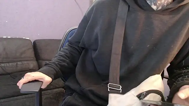 Snapshot of Andy_bapho chatting on 02.02.26 Andy bapho online show from 02.02.26