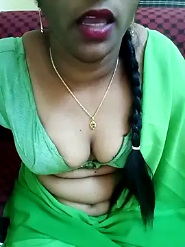 Snapshot of anisha91 chatting on 02.13.25 anisha91 online show from 02.13.25