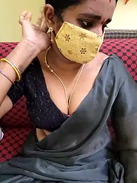 Snapshot of anisha91 chatting on 03.22.25 anisha91 online show from 03.22.25