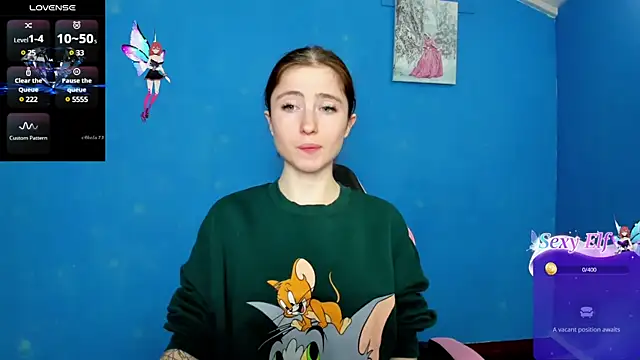 Snapshot of Luxuryalma chatting on 03.15.25 Luxuryalma online show from 03.15.25