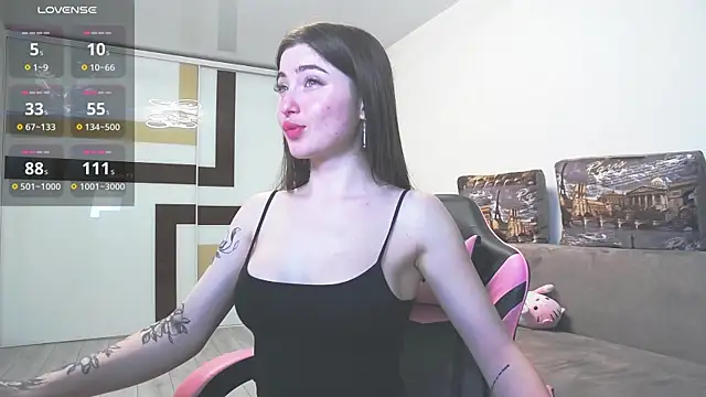 Luxuryalma online show from 05.19.26