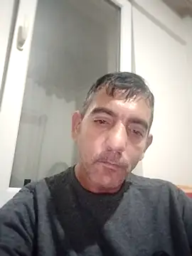 Snapshot of Egemen2245 chatting on 11.10.25 Egemen2245 online show from 11.10.25