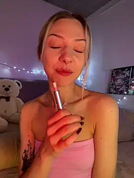  urbestie  online show from 07.25.26