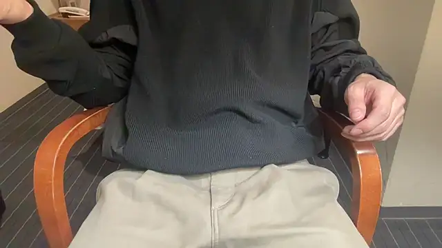 atom0407 online show from 02.19.25