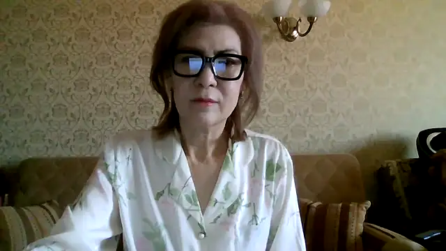 Snapshot of Elegant00Lady chatting on 03.09.26 Elegant00Lady online show from 03.09.26