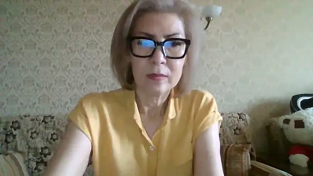Elegant00Lady online show from 07.29.26