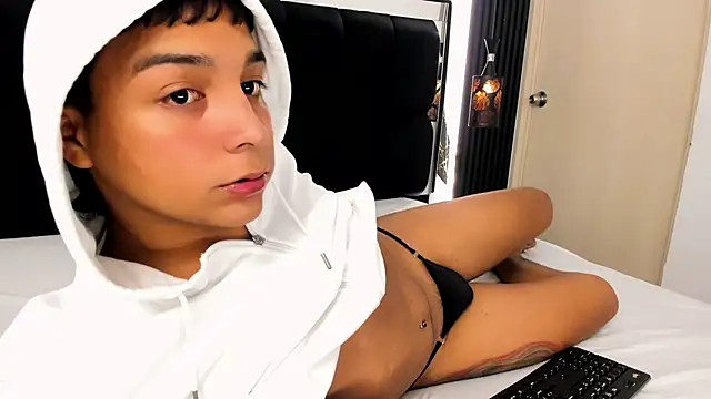 Seductivo jr online show from 07.26.26