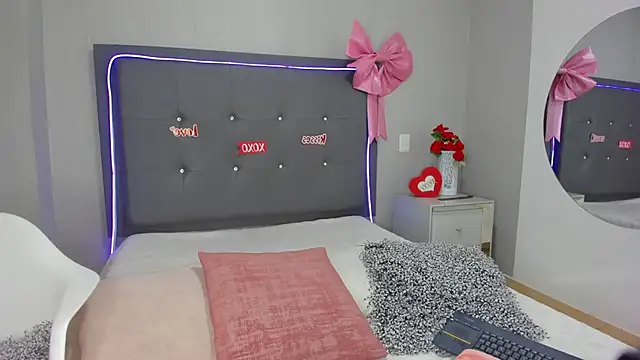 emma lye online show from 03.13.26