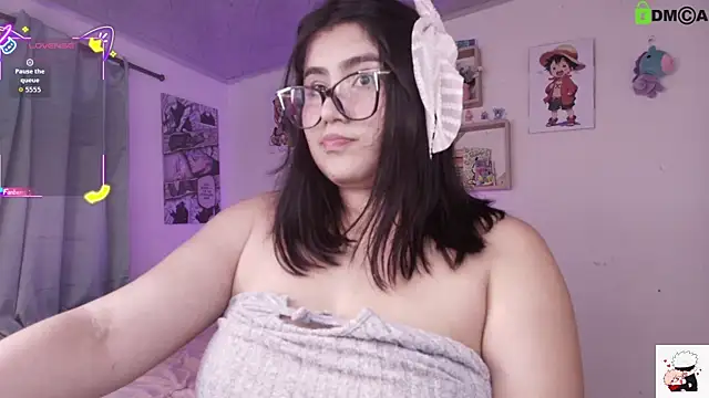 Snapshot of juli_juliana chatting on 03.08.26 juli juliana online show from 03.08.26
