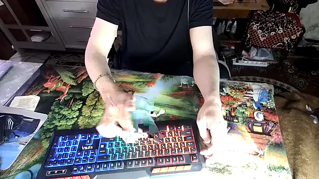 oleg1982yval12 online show from 04.24.26