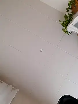 Snapshot of Greacky chatting on 12.14.24 Greacky online show from 12.14.24