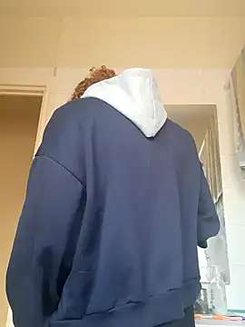 Snapshot of Greacky chatting on 01.06.25 Greacky online show from 01.06.25