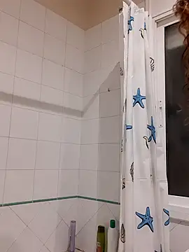 Snapshot of Greacky chatting on 02.08.25 Greacky online show from 02.08.25