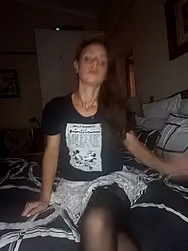 Missmesexycouple69 online show from 03.13.26