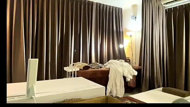 Snapshot of chih515 chatting on 09.16.25 chih515 online show from 09.16.25