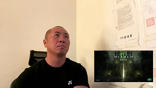 Snapshot of chih515 chatting on 10.03.25 chih515 online show from 10.03.25