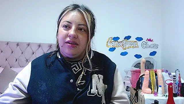 Snapshot of lanaqueen699 chatting on 01.18.25 lanaqueen699 online show from 01.18.25