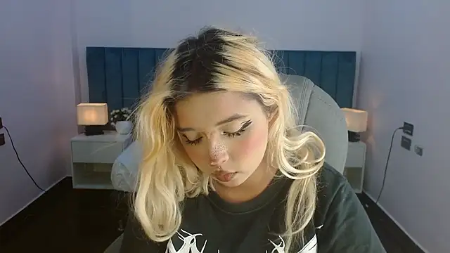 april bunnyy online show from 07.28.26