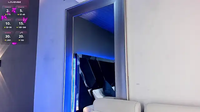 Larabrooks online show from 06.09.26