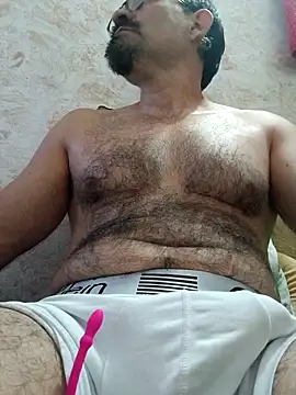 Snapshot of SbasTone_Muscle chatting on 05.03.26 SbasTone Muscle online show from 05.03.26