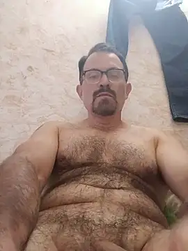 Snapshot of SbasTone_Muscle chatting on 06.01.26 SbasTone Muscle online show from 06.01.26