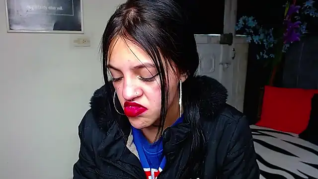 Violettasquirt online show from 02.19.26