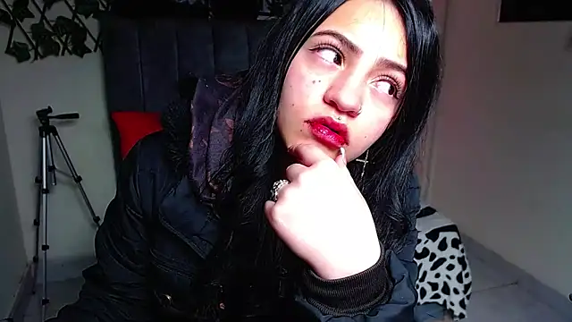 Violettasquirt online show from 06.22.26