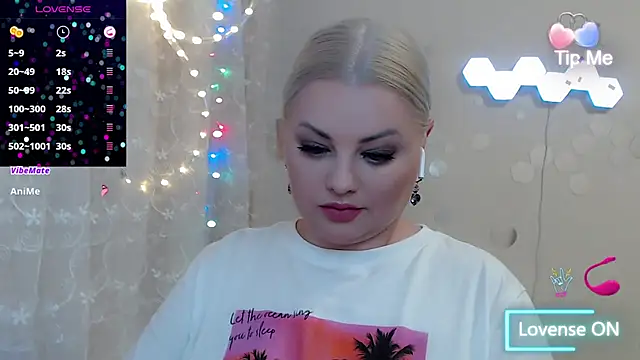 JewellKiss7 online show from 06.30.26