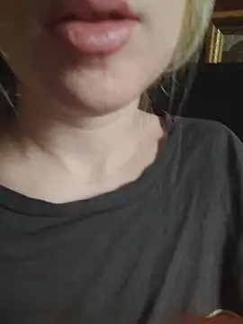 Snapshot of Linda_999 chatting on 01.31.25 Linda 999 online show from 01.31.25