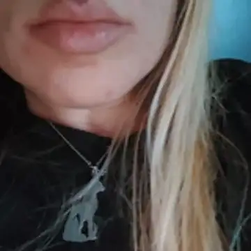 Snapshot of Linda_999 chatting on 12.05.25 Linda 999 online show from 12.05.25