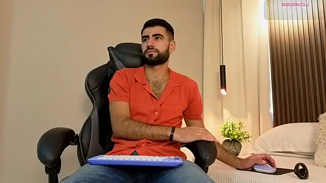 Ethan  Walker online show from 04.22.26