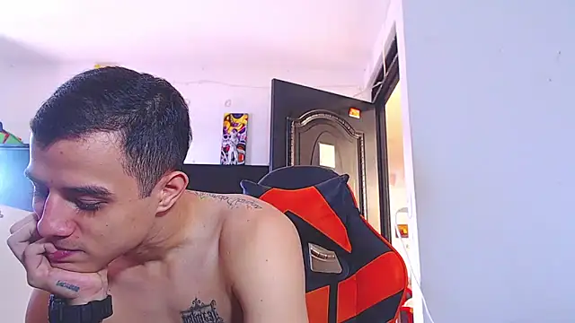 ADAM HOT online show from 03.02.26