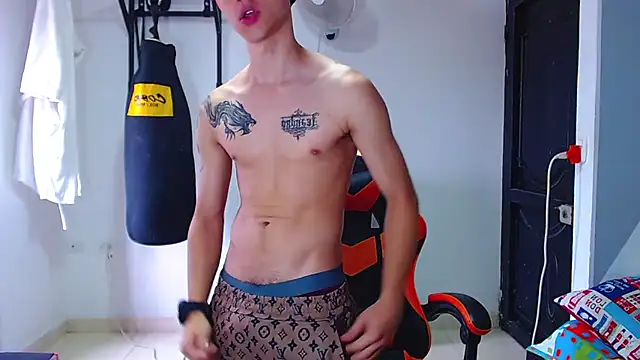 ADAM HOT online show from 06.26.26