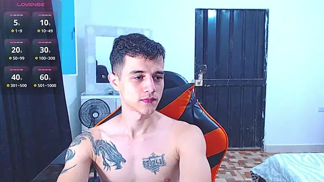ADAM HOT online show from 07.22.26