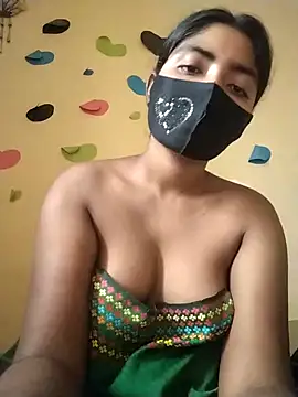 Snapshot of Lina-Rose chatting on 03.17.25 Lina-Rose online show from 03.17.25