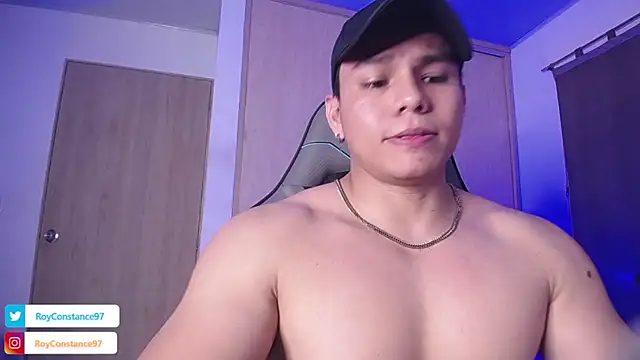 Snapshot of RoyConstance chatting on 03.13.25 RoyConstance online show from 03.13.25