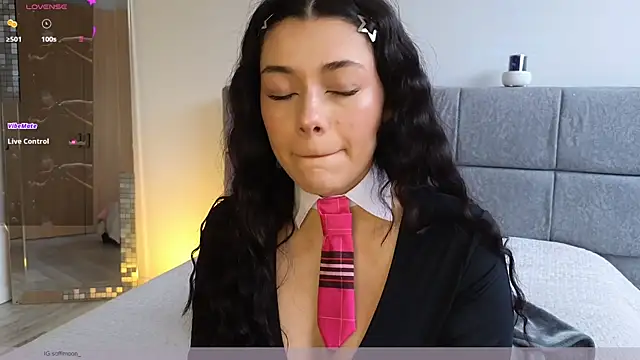 Soffimoon  online show from 05.25.26