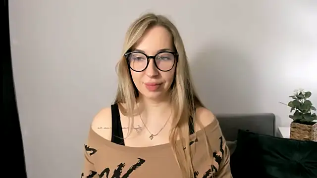 AriaDesire online show from 03.20.26