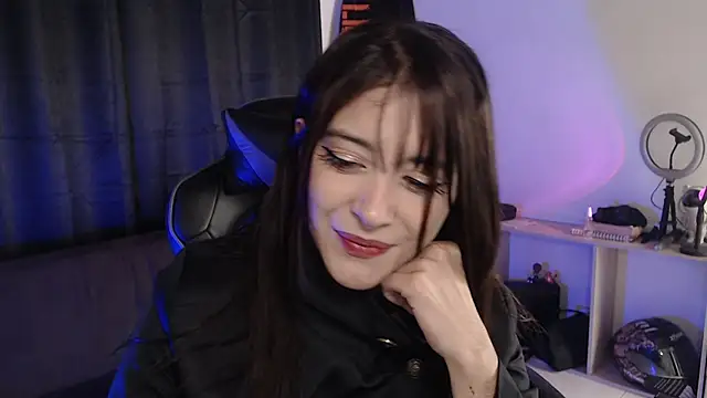 liz-beths online show from 11.30.25