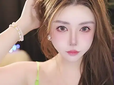 Snapshot of Qiaoqiao_ chatting on 07.17.26 Qiaoqiao online show from 07.17.26