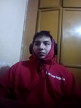 Snapshot of LoganFinds chatting on 10.19.25 LoganFinds online show from 10.19.25