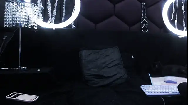 TyphoidMary online show from 09.13.25