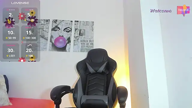 Snapshot of MEGANTARLY09 chatting on 01.24.25 MEGANTARLY09 online show from 01.24.25